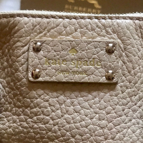 Authentic Kate Spade Medium Dome Crossbody - Picture 2 of 8